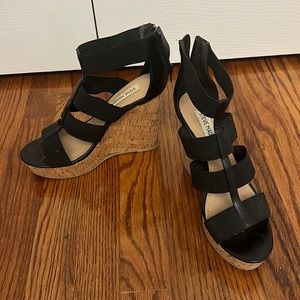 Steve Madden platform wedge